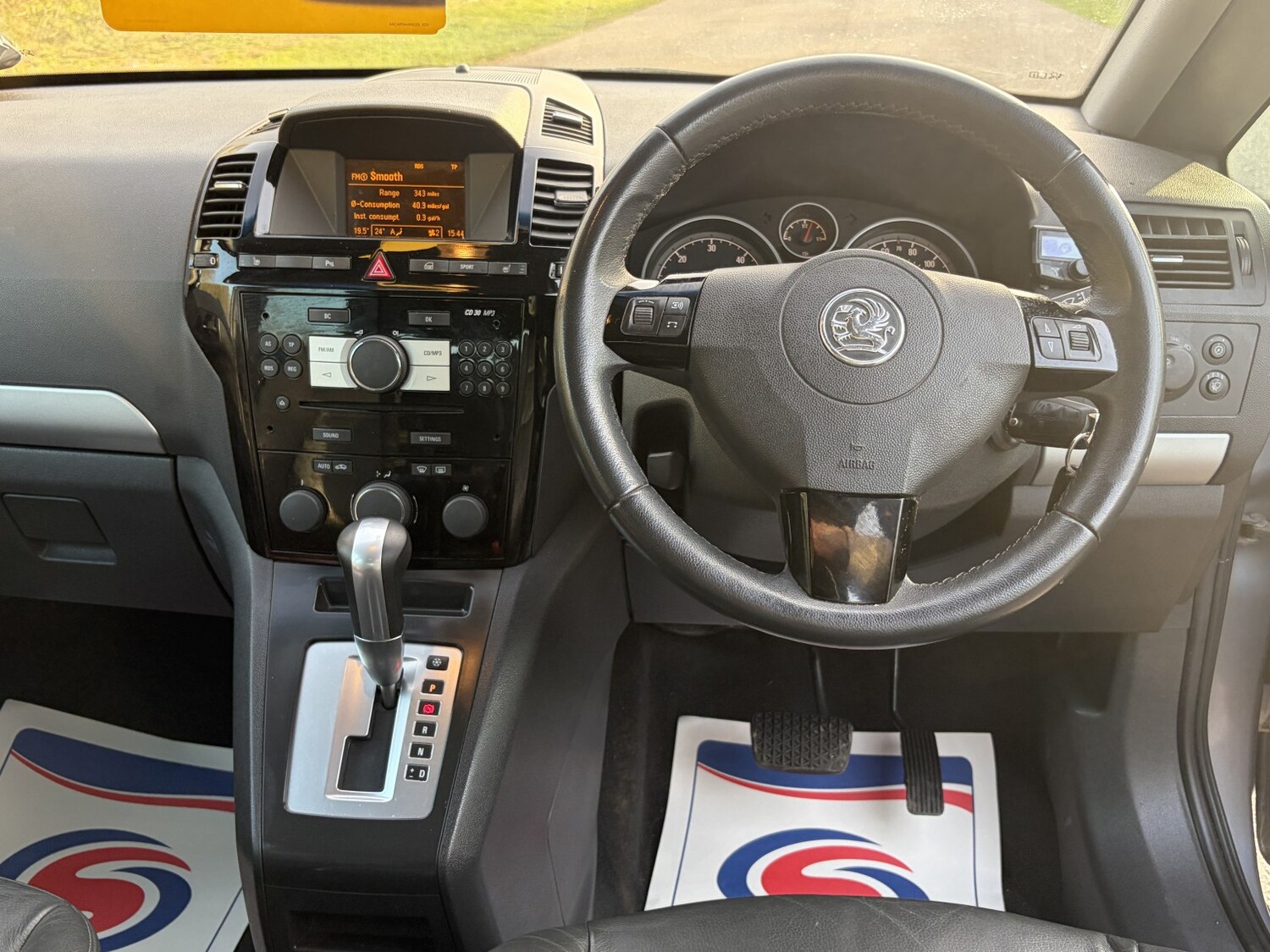 Used Vauxhall Zafira 2010 for sale - 77675665: Photo 26