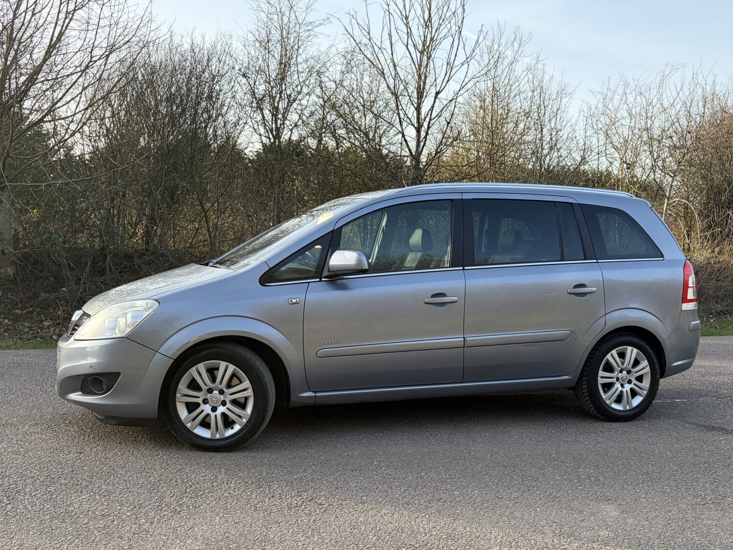 Used Vauxhall Zafira 2010 for sale - 77675665: Photo 7