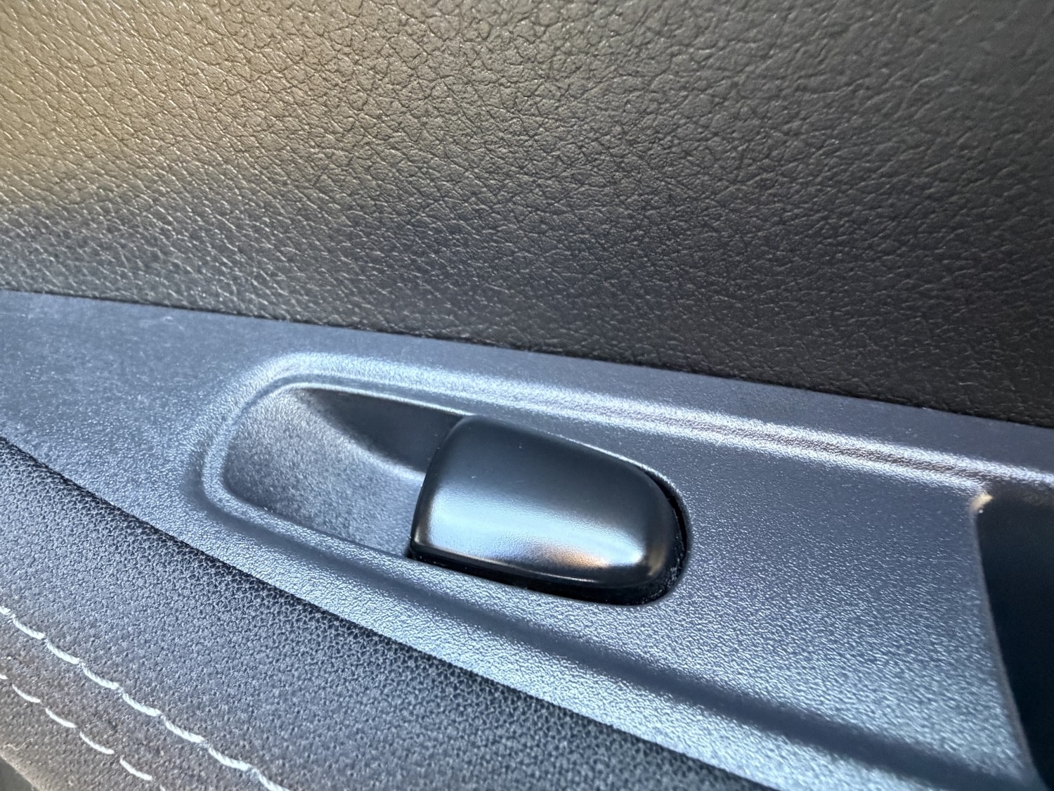 Used Nissan Qashqai 2015 for sale - 76918444: Photo 35