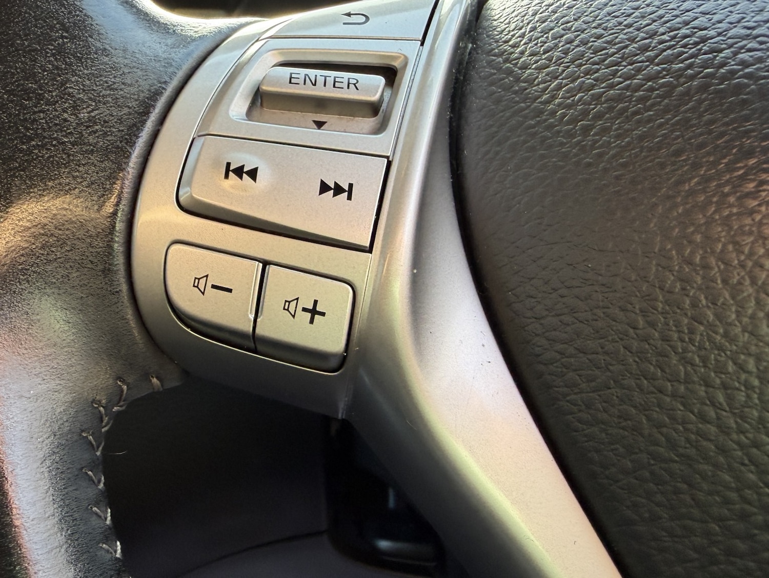 Used Nissan Qashqai 2015 for sale - 76918444: Photo 43