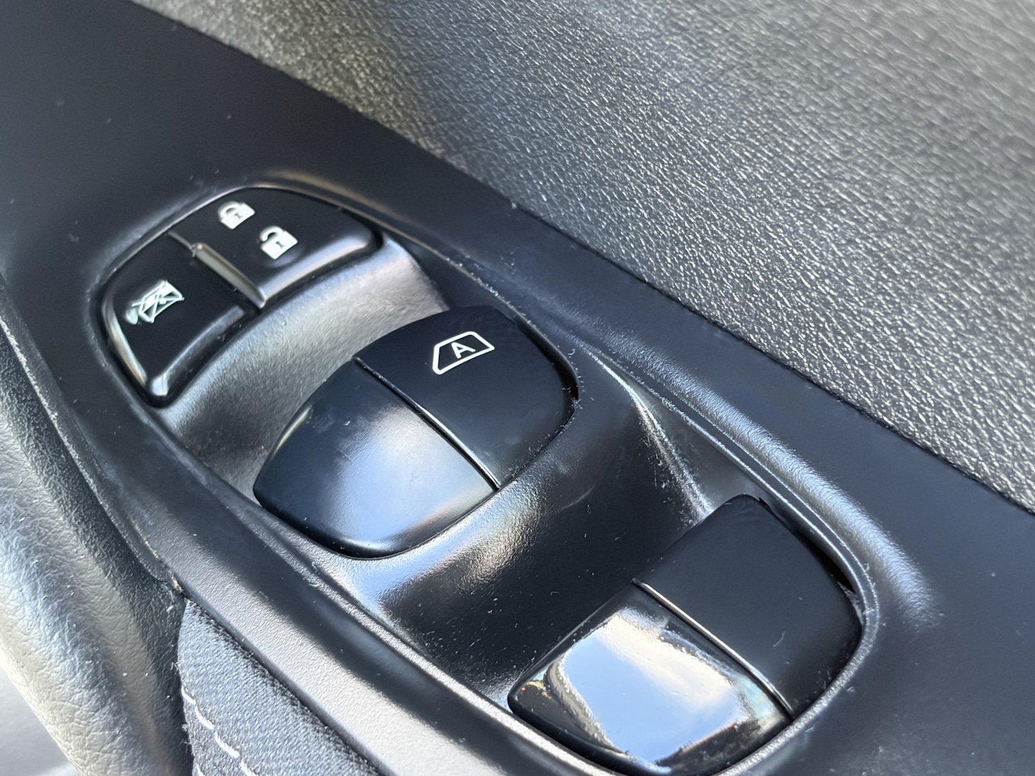 Used Nissan Qashqai 2015 for sale - 76918444: Photo 48