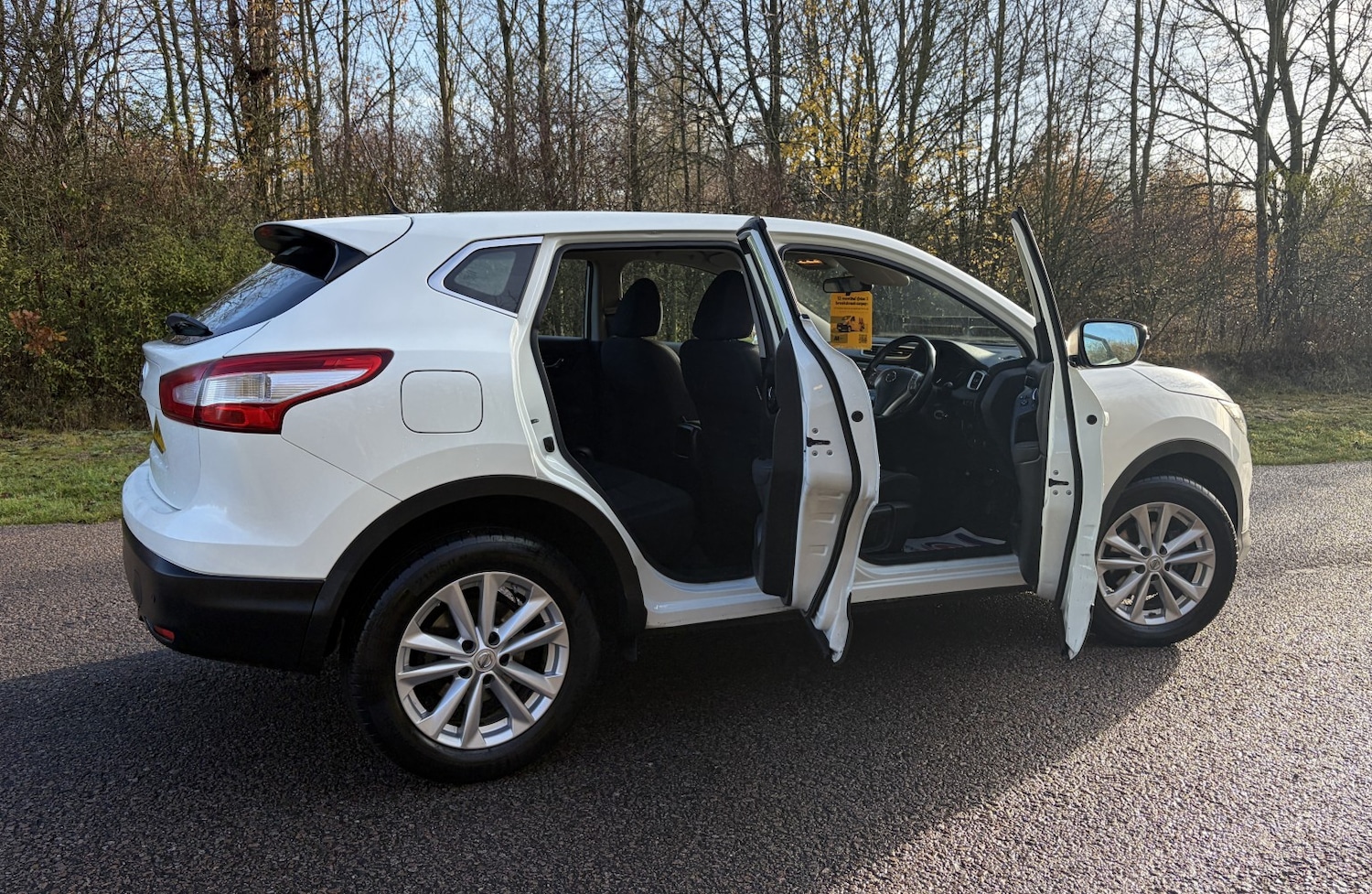 Used Nissan Qashqai 2015 for sale - 76918444: Photo 5