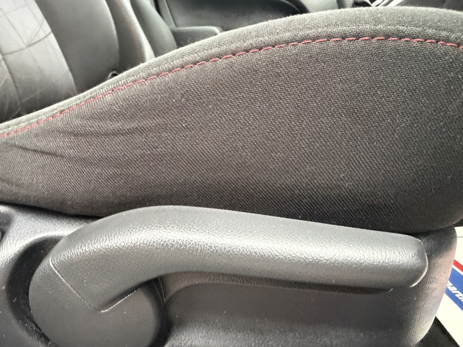 Used Mazda Mazda2 2013 for sale - 77318320: Photo 40