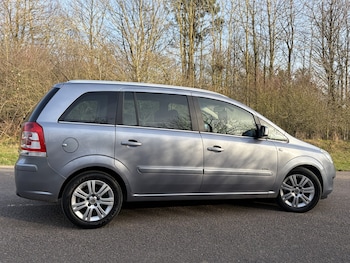 Used Vauxhall Zafira 2010 for sale - 78553322: Photo