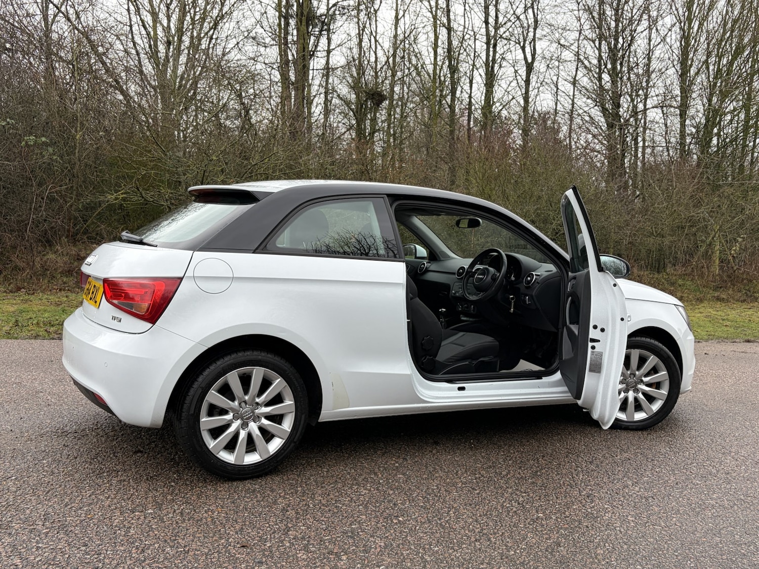 Used Audi A1 2014 for sale - 77318322: Photo 5