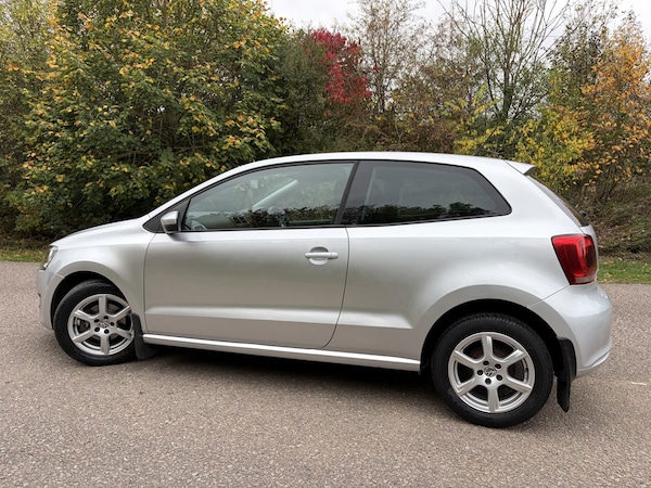 Used Volkswagen Polo 2010 for sale - 76262971: Photo 10