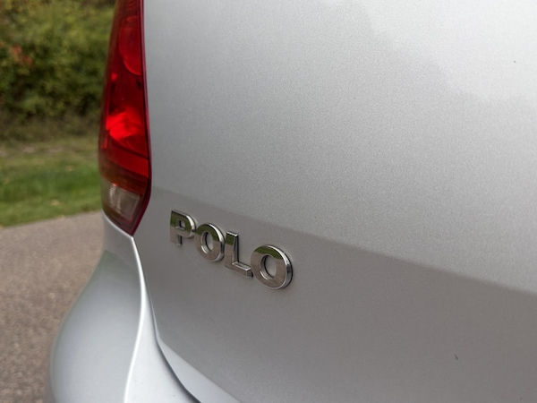 Used Volkswagen Polo 2010 for sale - 76262971: Photo 15