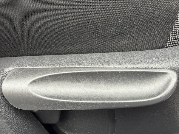 Used Volkswagen Polo 2010 for sale - 76262971: Photo 28