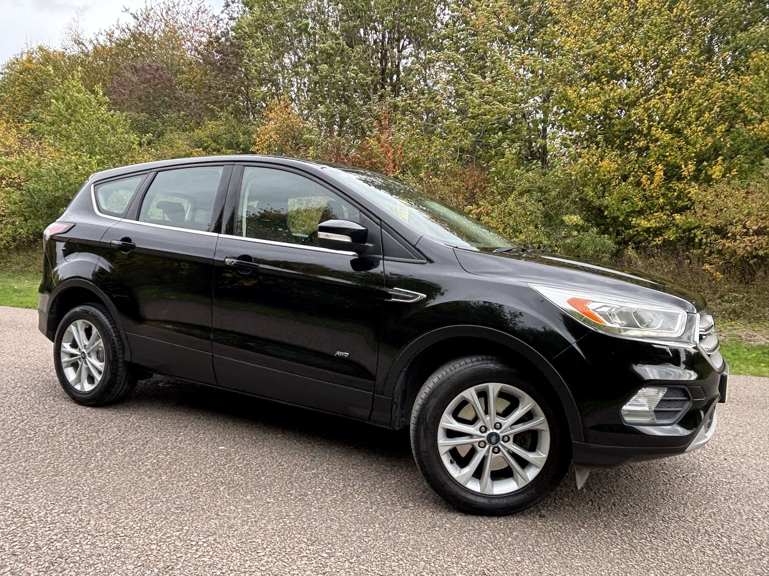 Used Ford Kuga 2017 for sale - 76181093: Photo 2