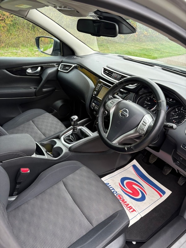 Used Nissan Qashqai 2015 for sale - 76242870: Photo 33