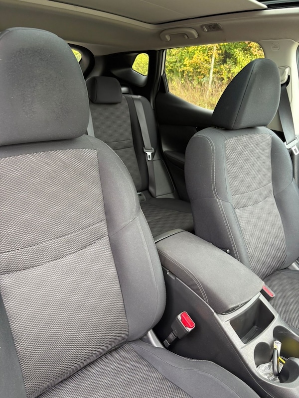 Used Nissan Qashqai 2015 for sale - 76242870: Photo 34