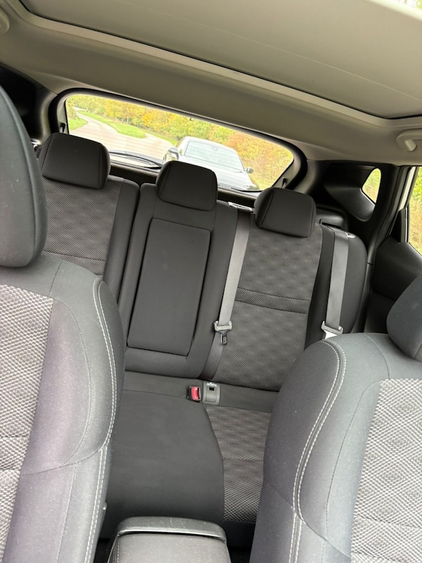 Used Nissan Qashqai 2015 for sale - 76242870: Photo 40