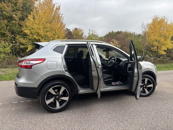 Used Nissan Qashqai 2015 for sale - 76242870: Photo 5