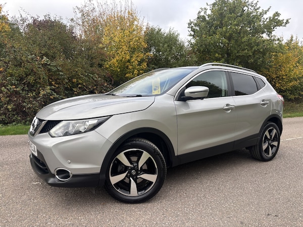 Used Nissan Qashqai 2015 for sale - 76242870: Photo 8