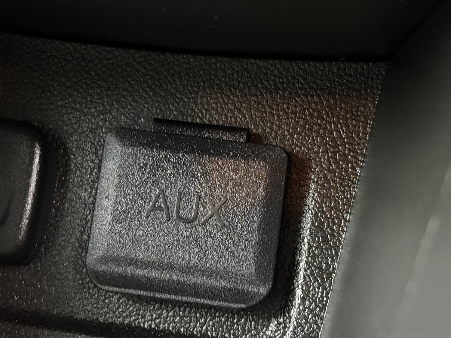 Used Vauxhall Mokka 2015 for sale - 77318330: Photo 43