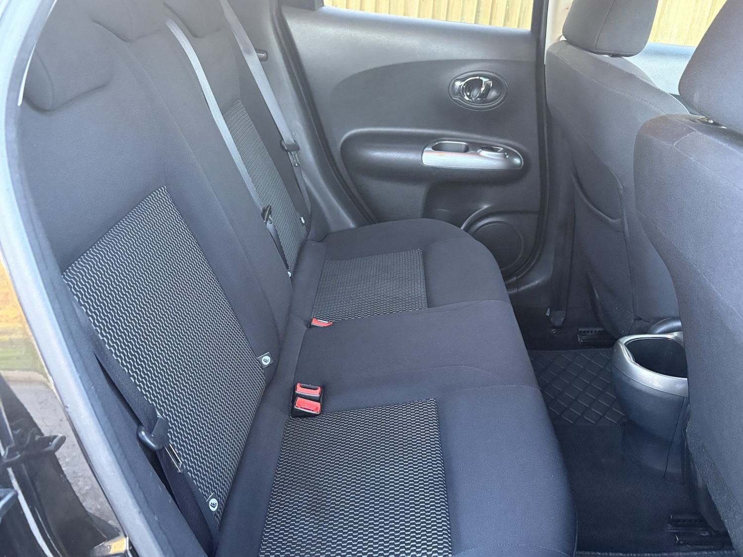 Used Nissan Juke 2015 for sale - 76918438: Photo 30