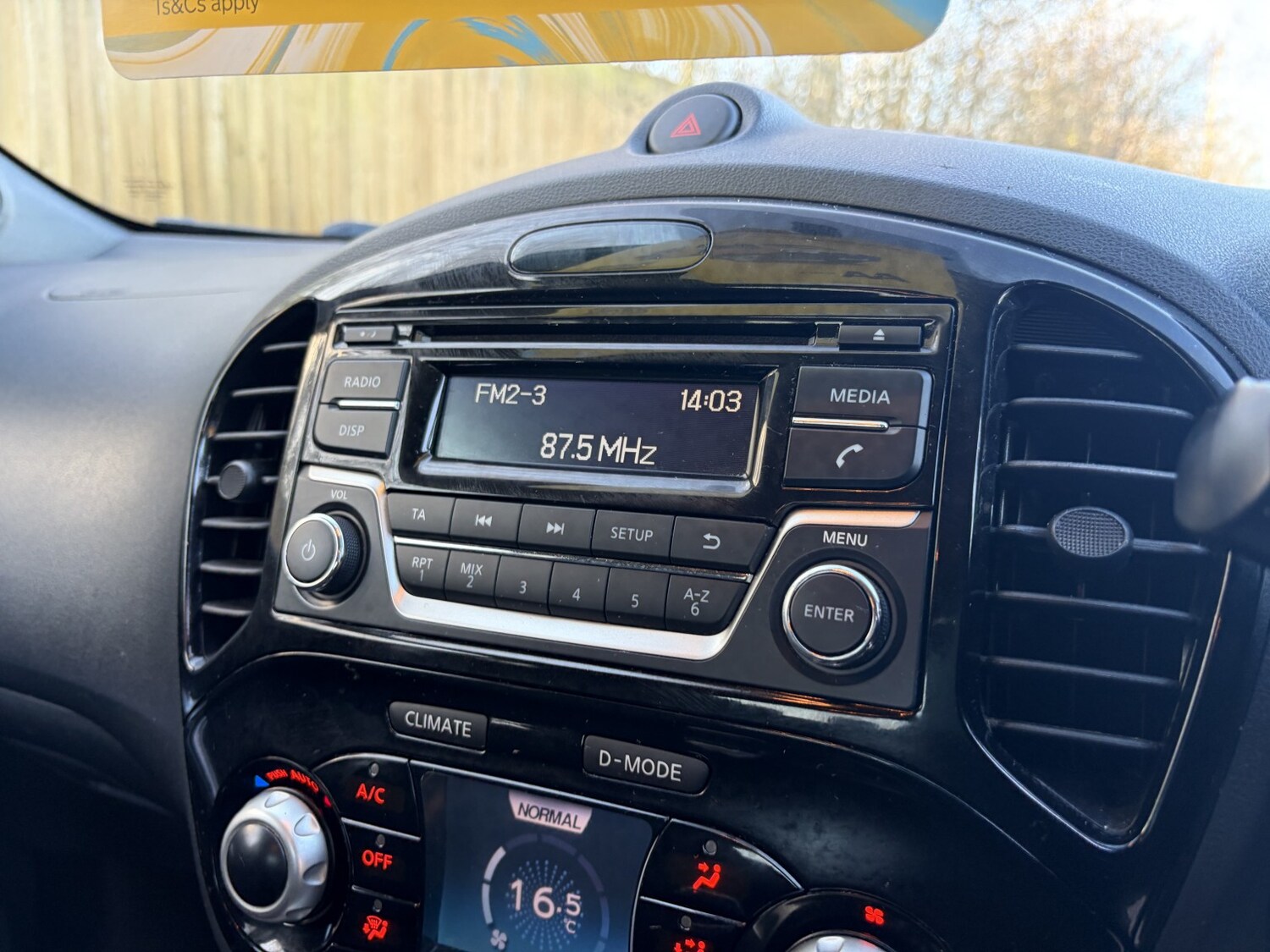 Used Nissan Juke 2015 for sale - 76918438: Photo 34