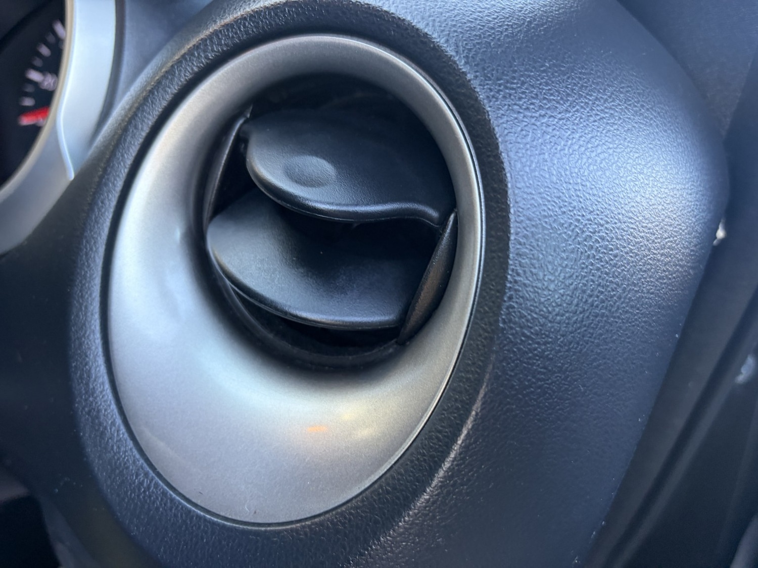 Used Nissan Juke 2015 for sale - 76918438: Photo 36