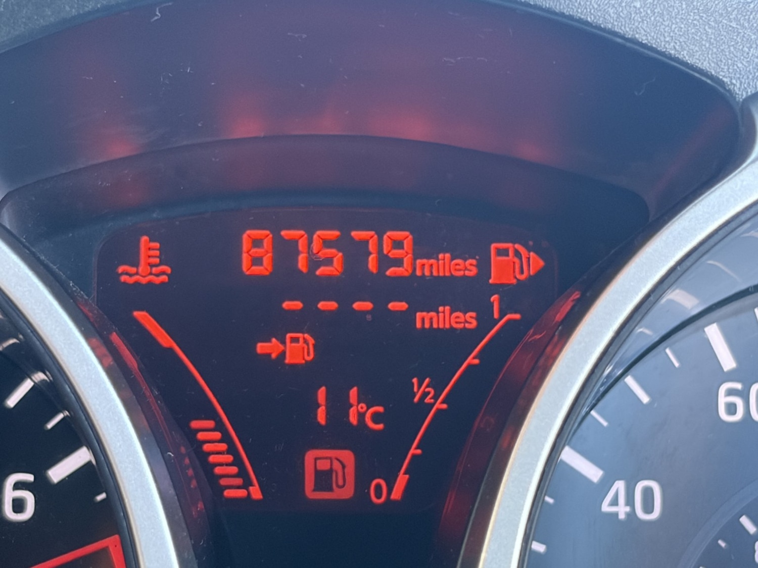 Used Nissan Juke 2015 for sale - 76918438: Photo 44