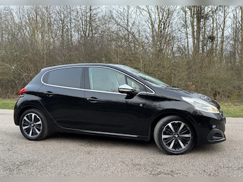 Used Peugeot 208 2019 for sale - 77603344: Photo