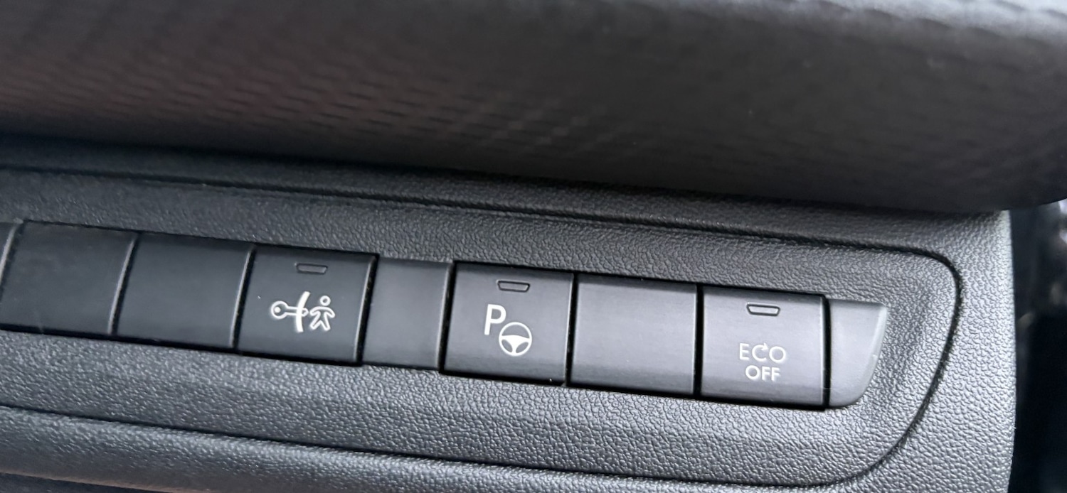 Used Peugeot 208 2019 for sale - 77603344: Photo 36