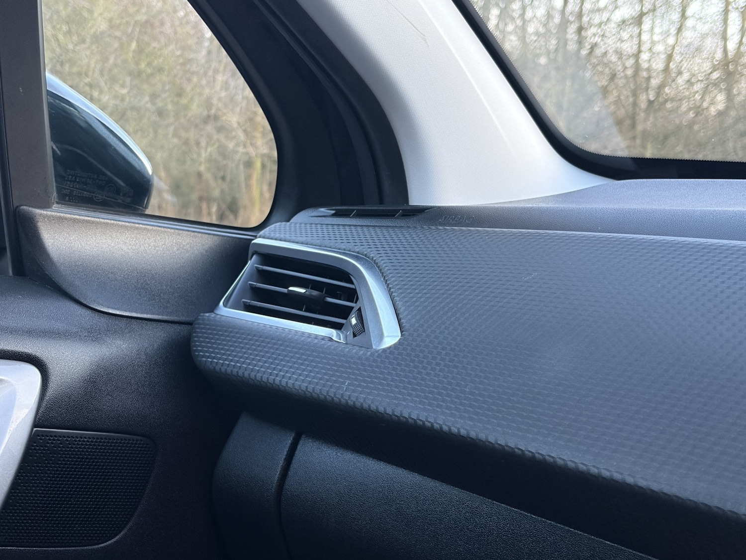 Used Peugeot 2008 2018 for sale - 77318338: Photo 44