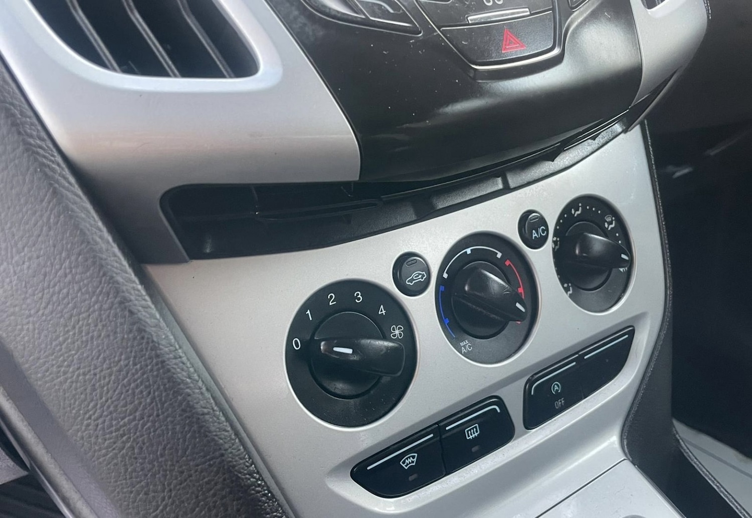 Used Ford Focus 2013 for sale - 77675658: Photo 32