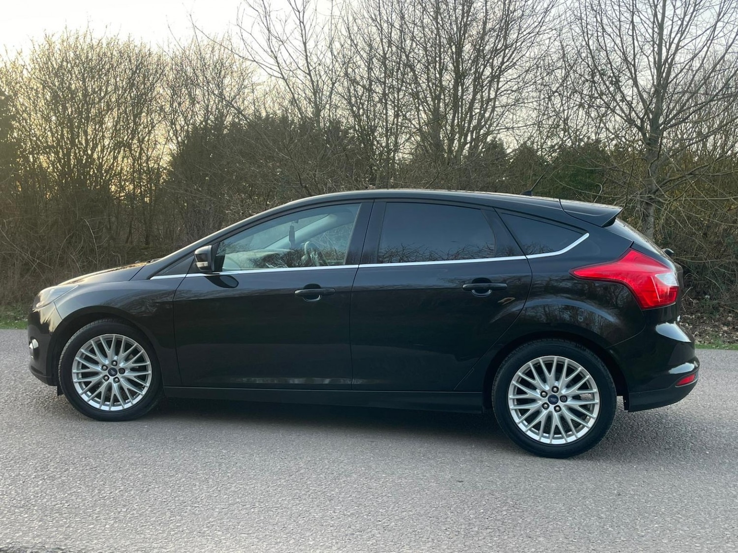 Used Ford Focus 2013 for sale - 77675658: Photo 9