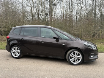 Vauxhall Zafira feature image