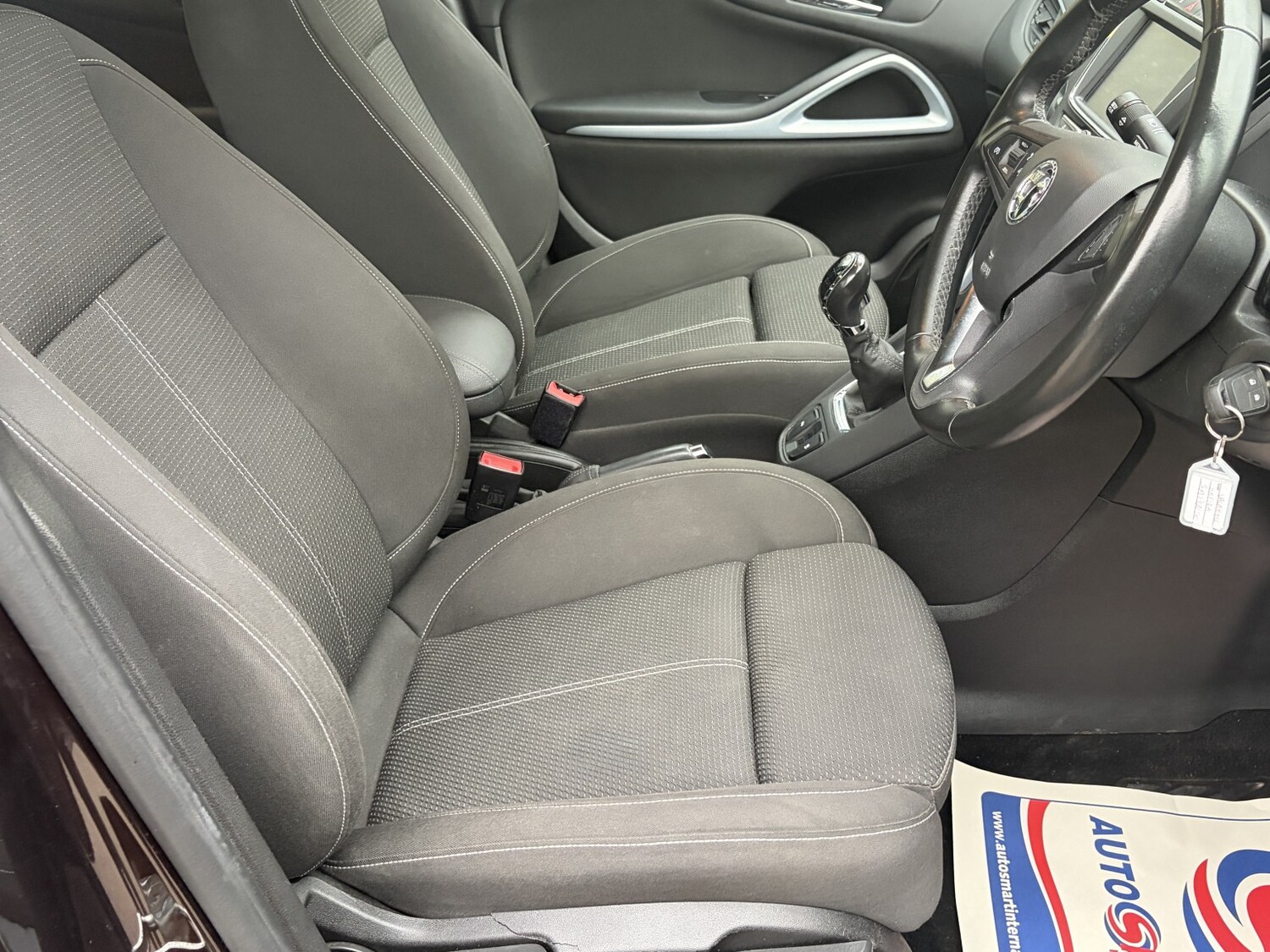 Used Vauxhall Zafira 2017 for sale - 77603396: Photo 31