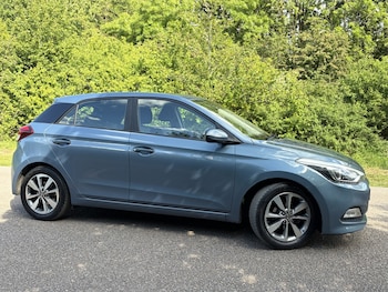 Used Hyundai i20 2015 for sale - 78604858: Photo