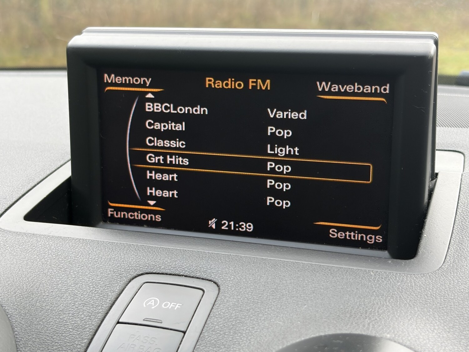 Used Audi A1 2012 for sale - 77516080: Photo 44