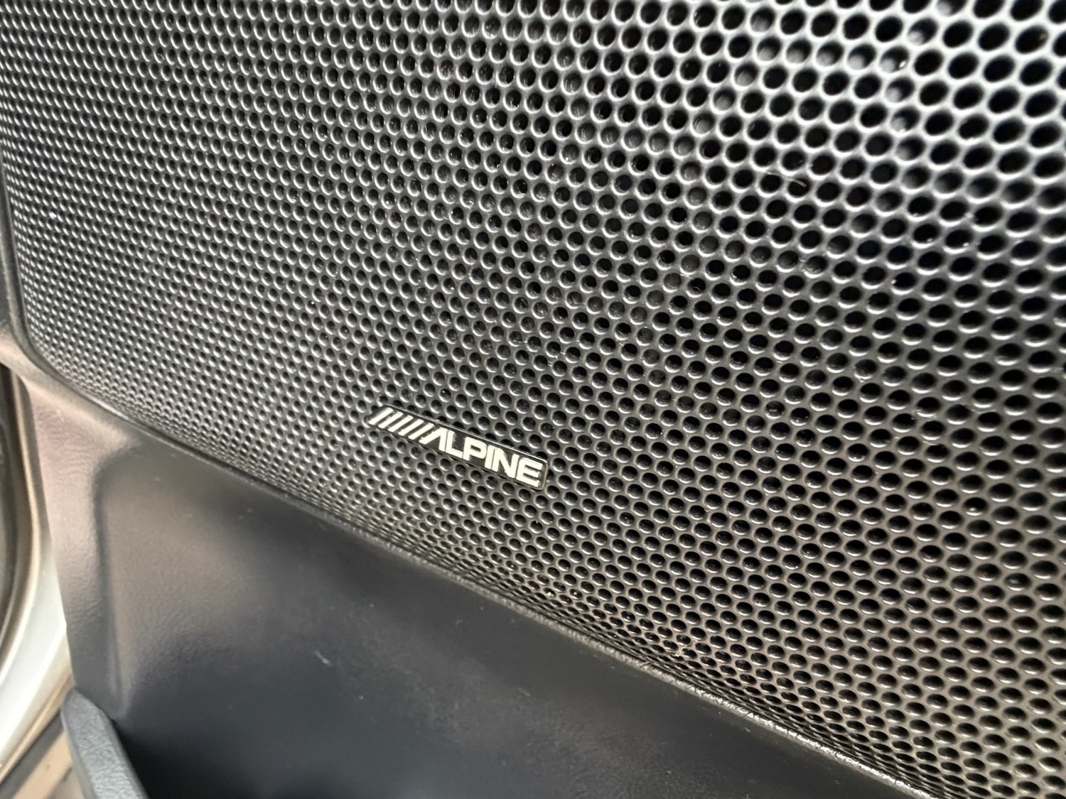 Used Land Rover Freelander 2 2010 for sale - 76374218: Photo 34