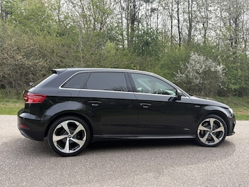 Used Audi A3 2018 for sale - 78236259: Photo