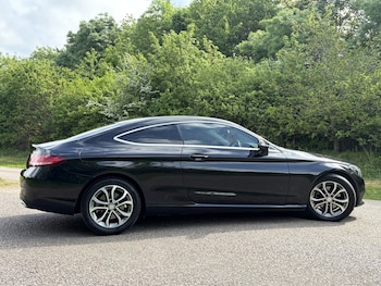 Used Mercedes-Benz C Class 2016 for sale - 78553534: Photo