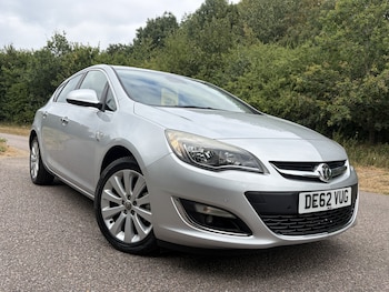 Used Vauxhall Astra 2012 for sale - 79320414: Photo