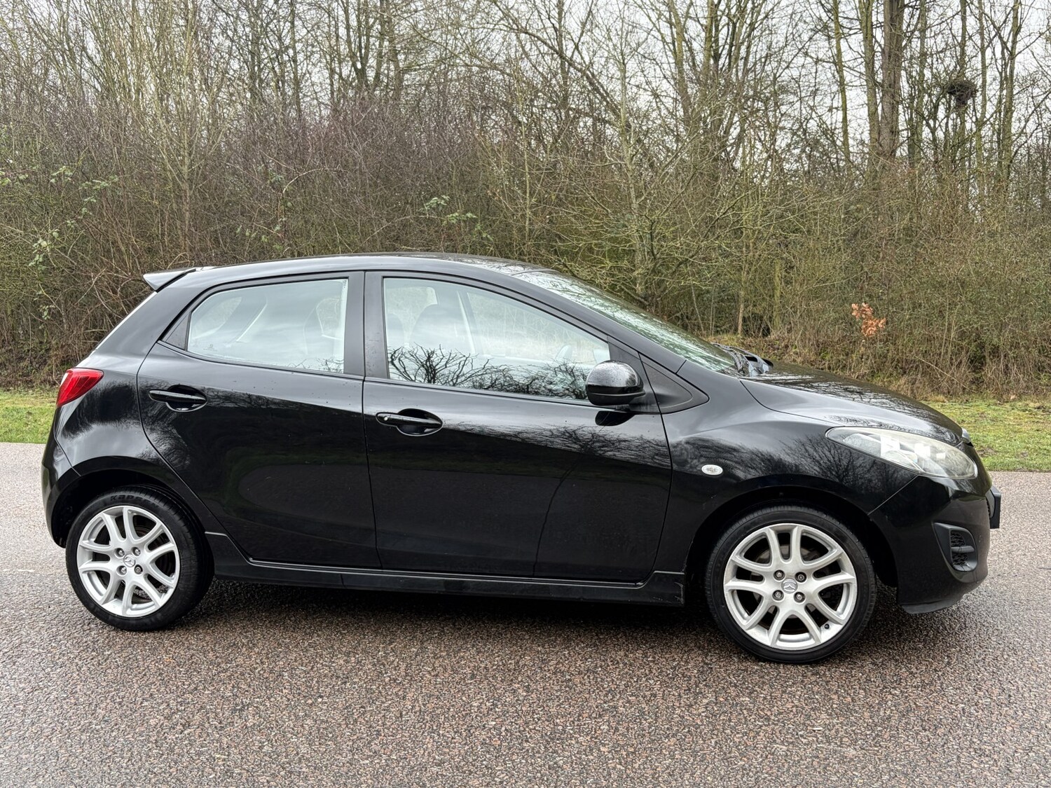 Used Mazda Mazda2 2011 for sale - 77516115: Photo 11