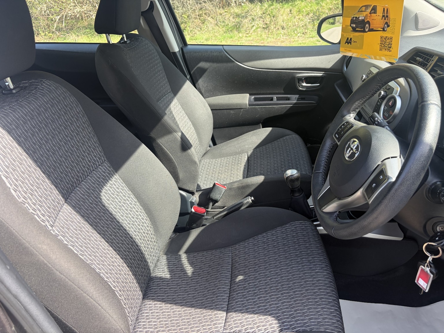 Used Toyota Yaris 2014 for sale - 78176077: Photo 26