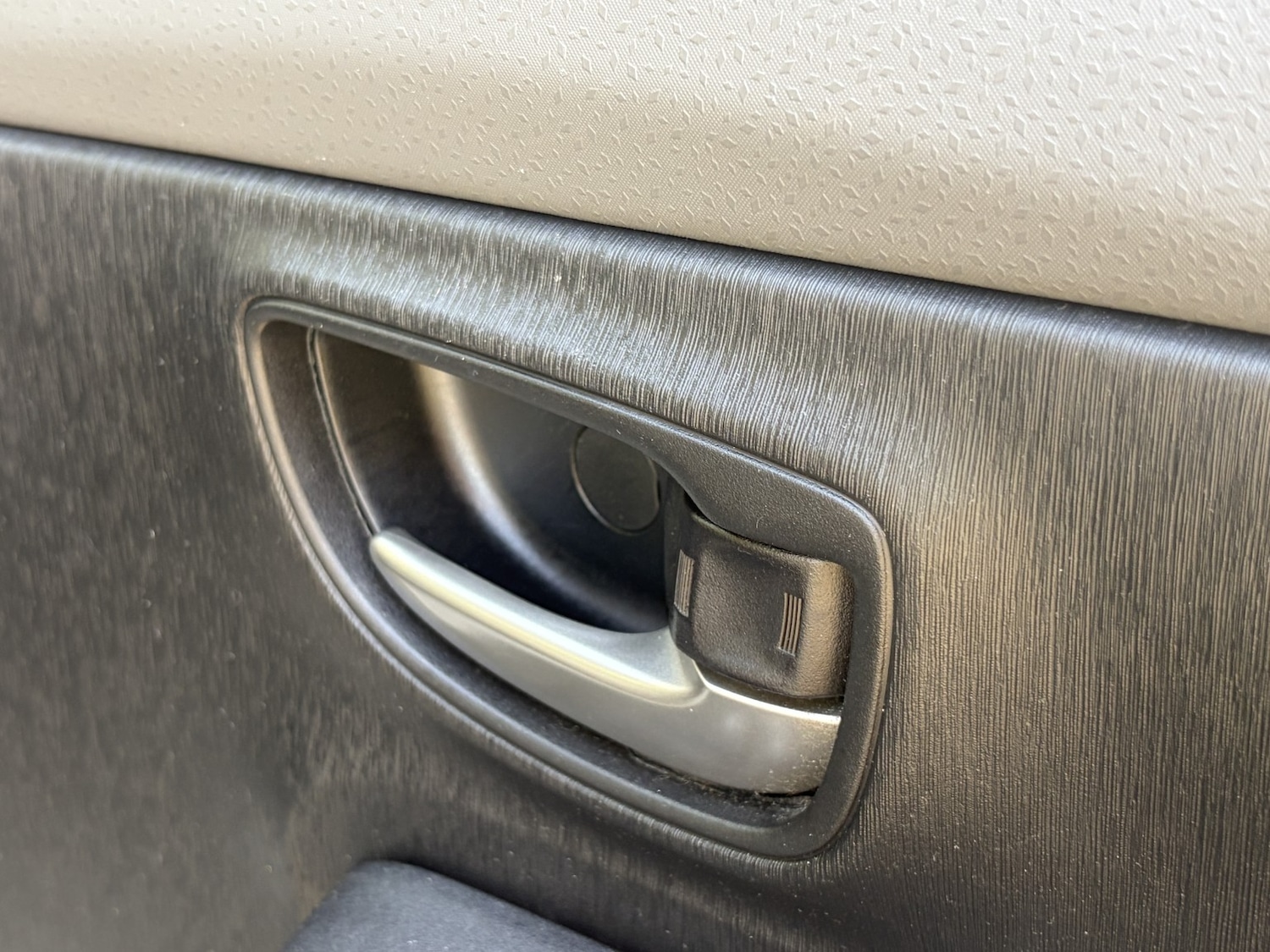 Used Toyota Yaris 2014 for sale - 78176077: Photo 34