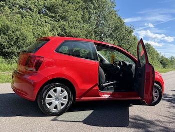 Used Volkswagen Polo 2013 for sale - 78970561: Photo