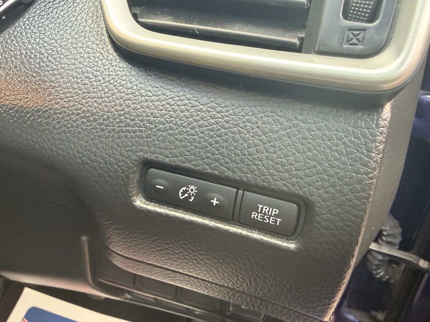 Used Nissan Qashqai 2014 for sale - 76402206: Photo 40