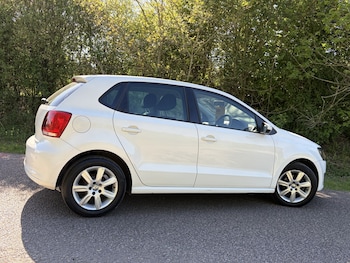 Used Volkswagen Polo 2013 for sale - 78553516: Photo