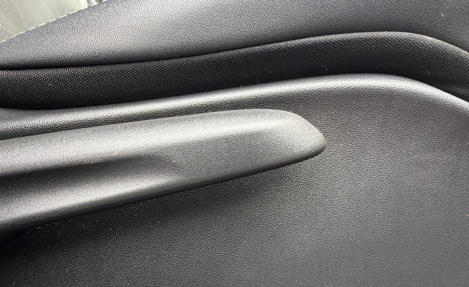 Used Peugeot 2008 2015 for sale - 77350097: Photo 35