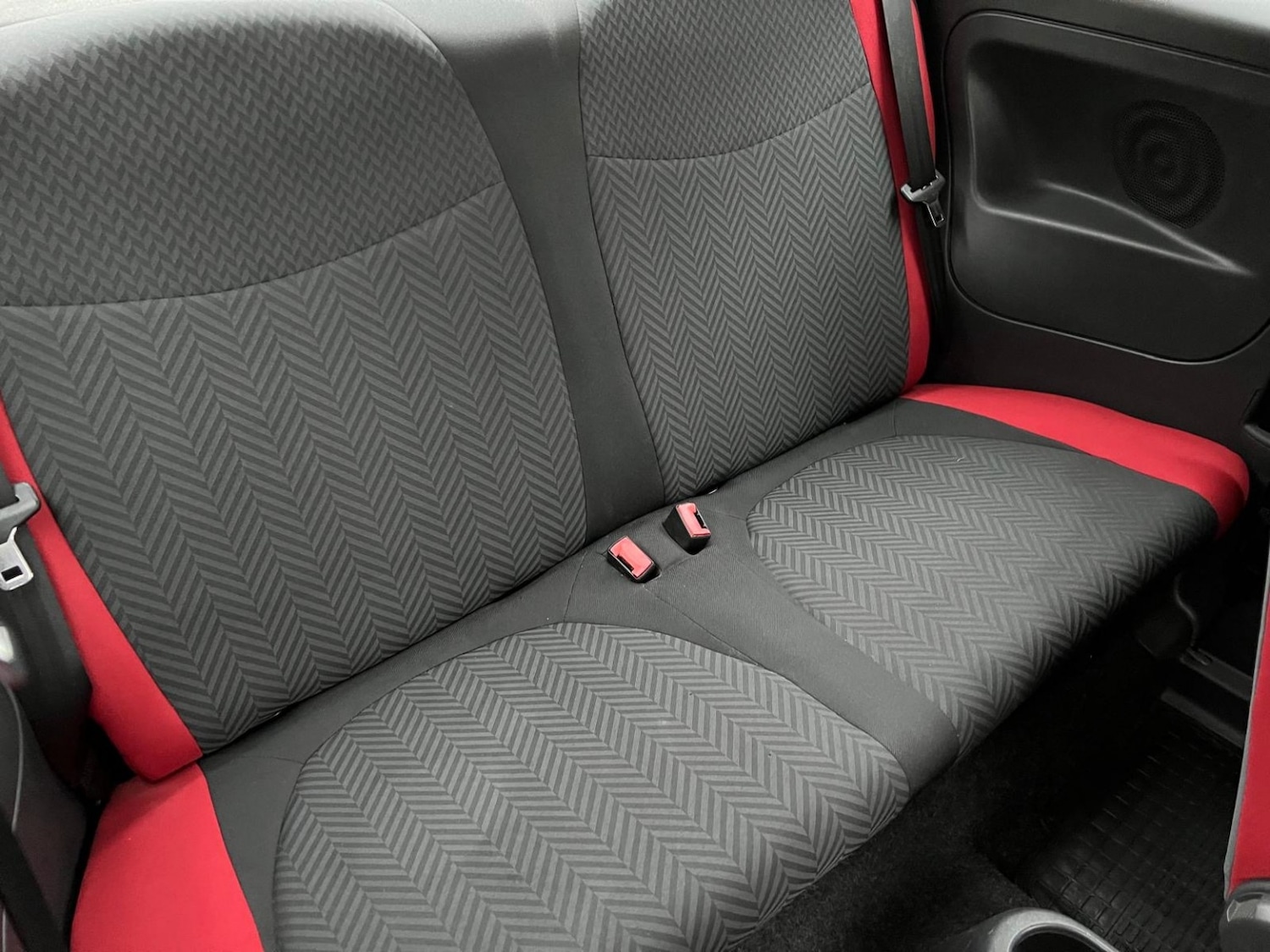 Used Fiat 500 2016 for sale - 77350105: Photo 17