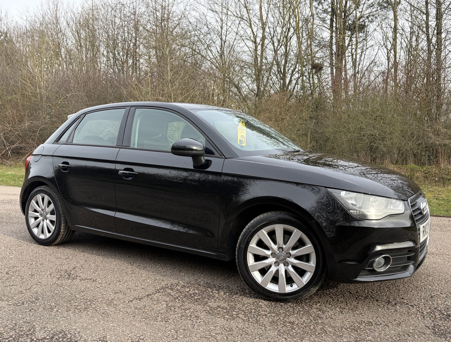 Used Audi A1 2013 for sale - 77603378: Photo 2