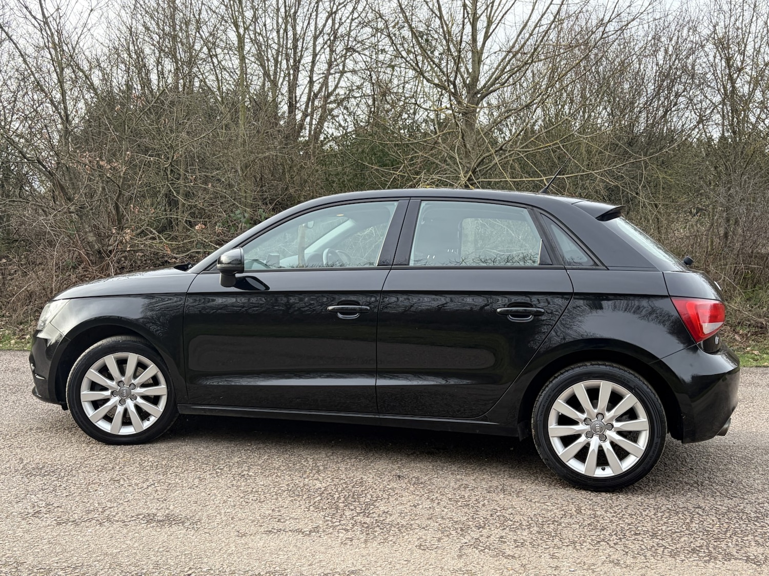 Used Audi A1 2013 for sale - 77603378: Photo 8