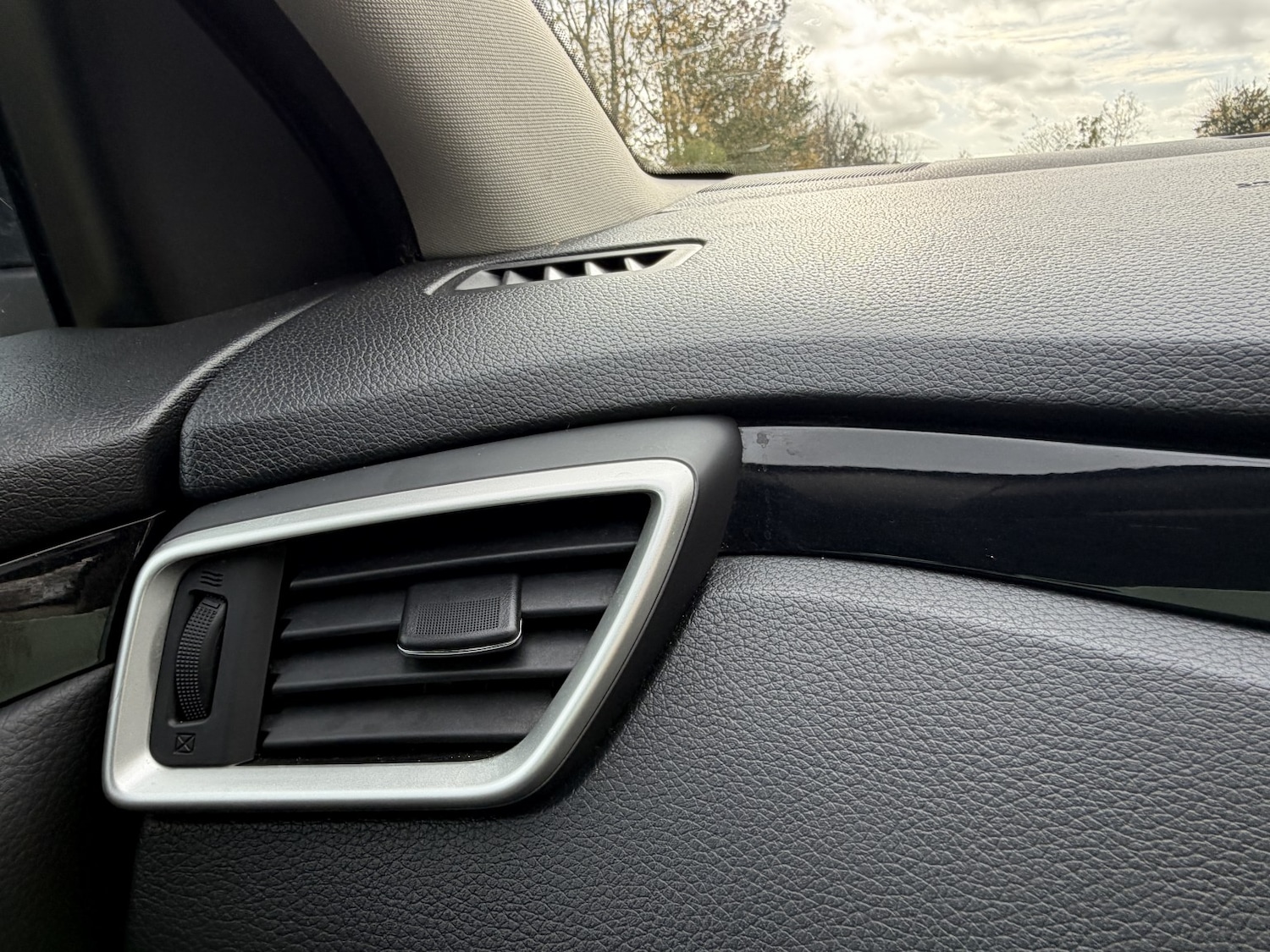 Used Nissan Qashqai 2014 for sale - 76402195: Photo 46