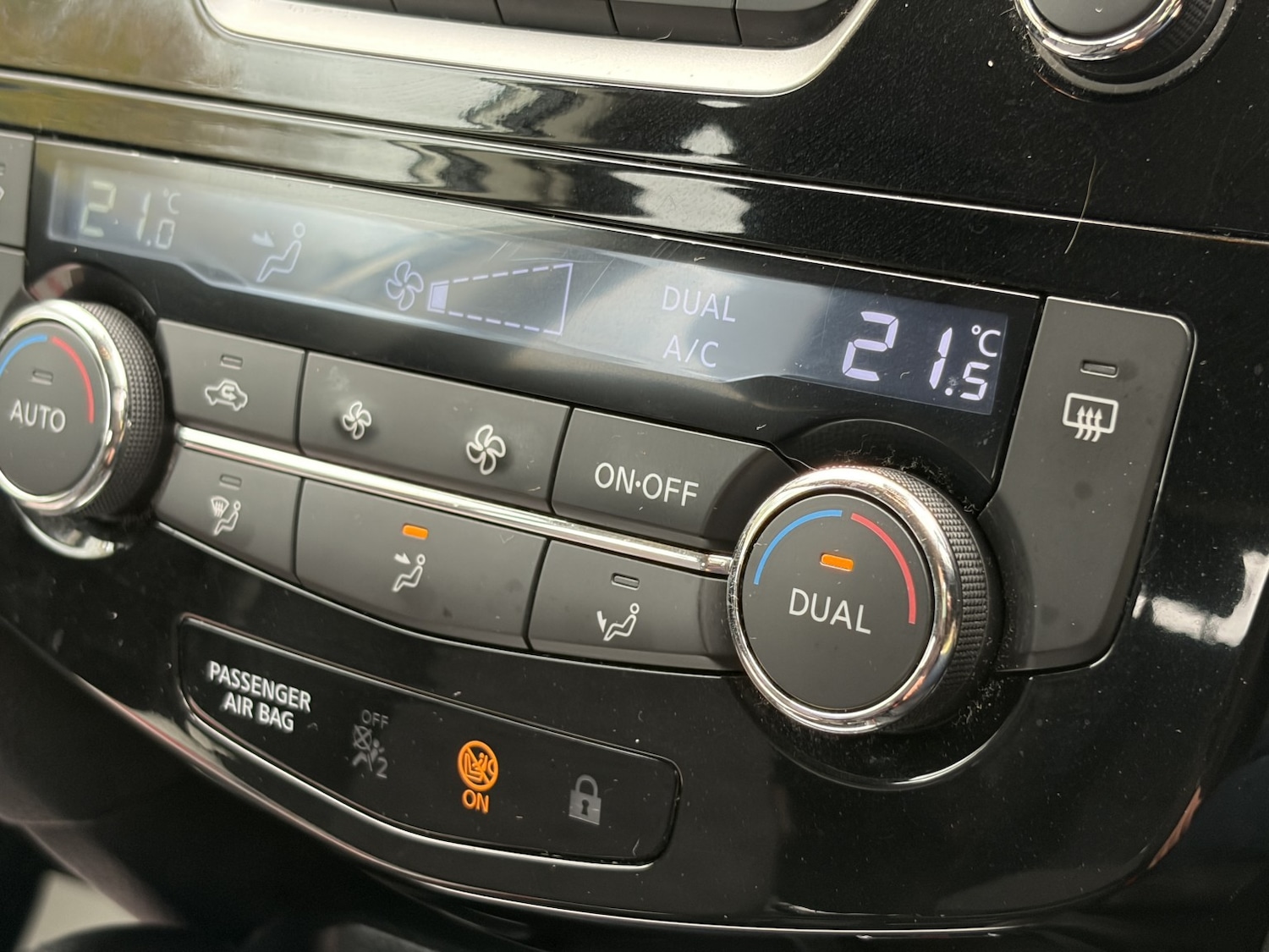 Used Nissan Qashqai 2014 for sale - 76402195: Photo 48