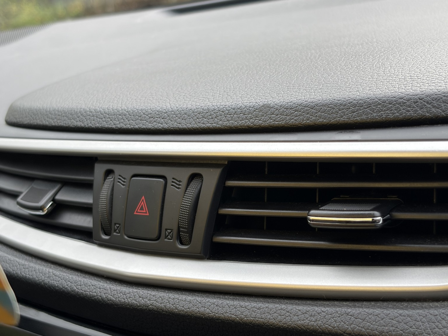 Used Nissan Qashqai 2014 for sale - 76402195: Photo 51