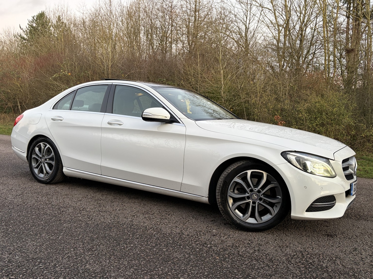 Used Mercedes-Benz C Class 2014 for sale - 77023132: Photo 2